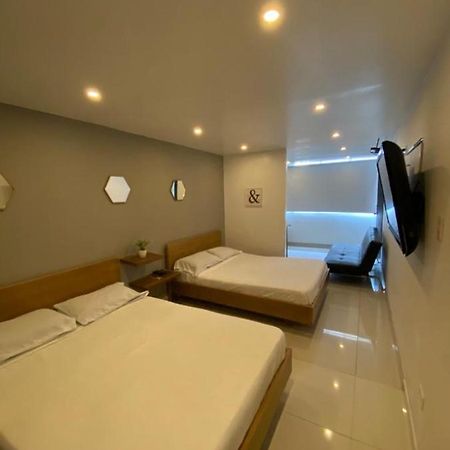 Bogota Rooms Heroes Luaran gambar