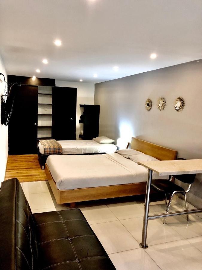 Bogota Rooms Heroes Luaran gambar