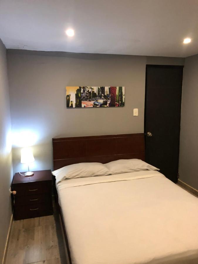 Bogota Rooms Heroes Luaran gambar