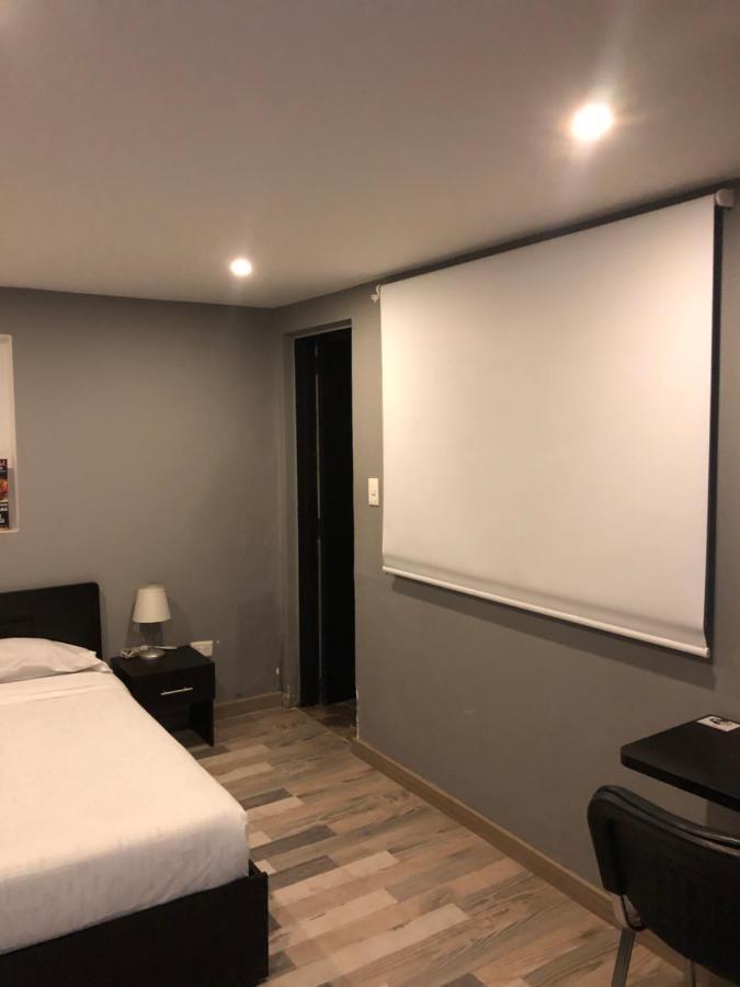 Bogota Rooms Heroes Luaran gambar