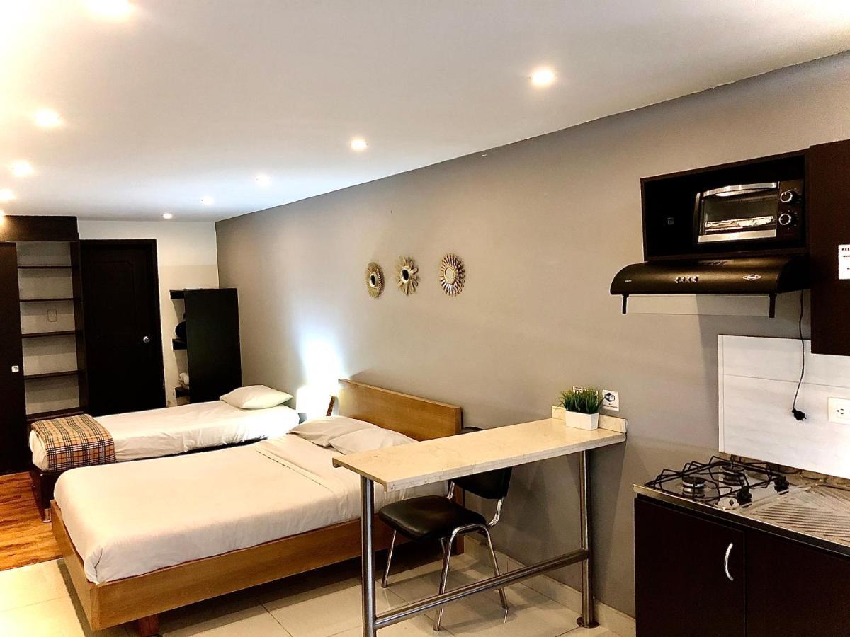 Bogota Rooms Heroes Luaran gambar