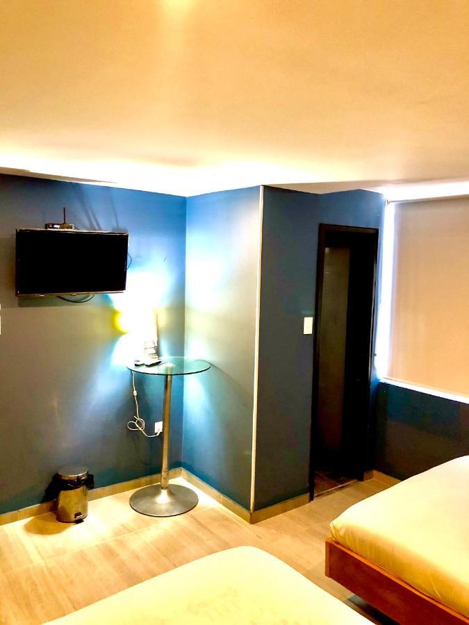 Bogota Rooms Heroes Luaran gambar