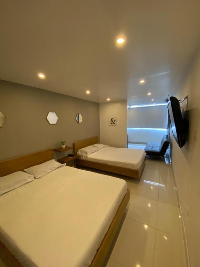 Bogota Rooms Heroes Luaran gambar